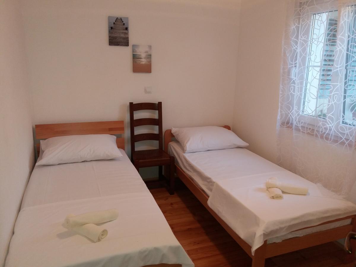 Apartman Marina Крвавица Экстерьер фото
